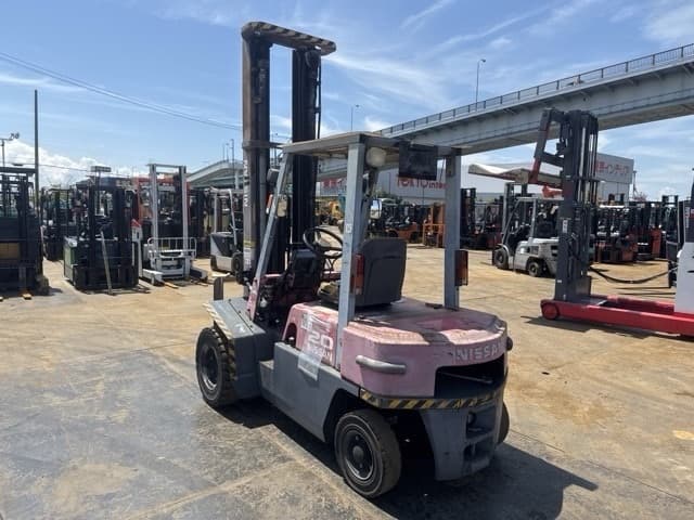 Forklift — Auction (lot 8457-12013)