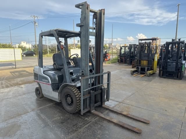 Forklift — Auction (lot 8457-12014)