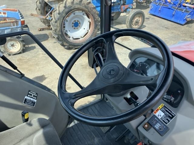 Tractor — Auction (lot 8457-1202)