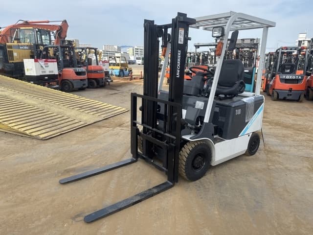 Battery Forklift — Auction (lot 8457-12029)