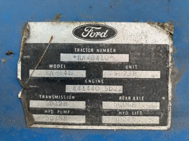Tractor — Auction (lot 8457-1203)