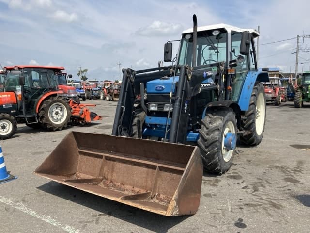 Tractor — Auction (lot 8457-1204)