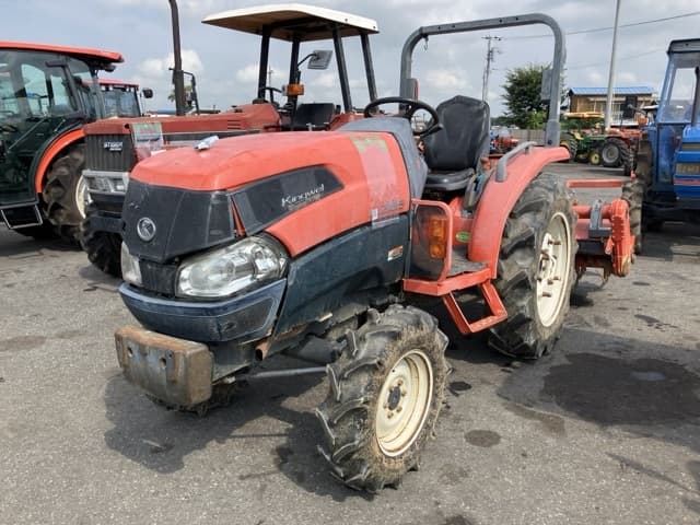 Tractor — Auction (lot 8457-1207)