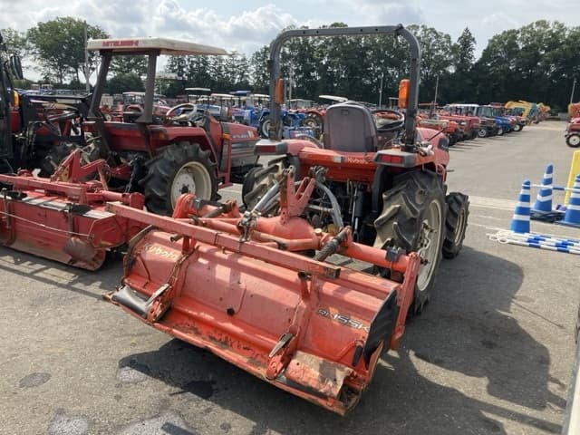 Tractor — Auction (lot 8457-1207)