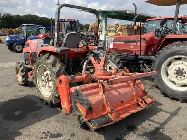 Tractor — Auction (lot 8457-1207)