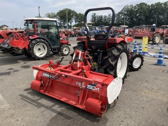 Tractor — Auction (lot 8457-1212)
