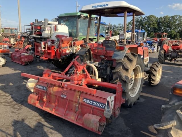 Tractor — Auction (lot 8457-1214)