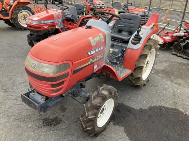 Tractor — Auction (lot 8457-1216)
