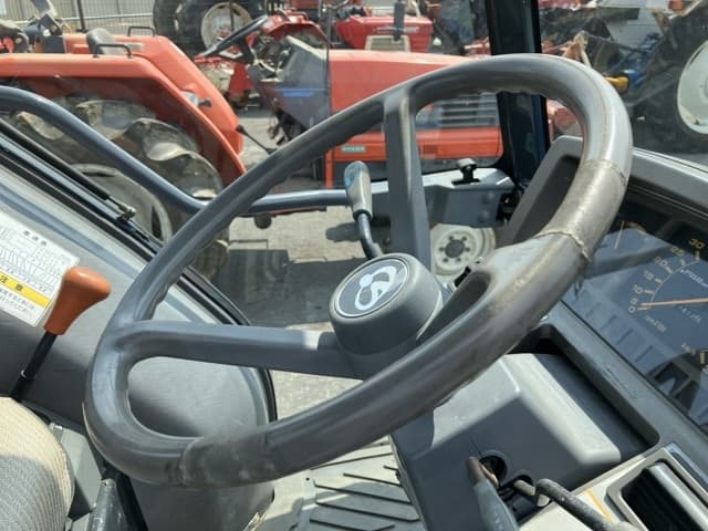 Tractor — Auction (lot 8457-1224)
