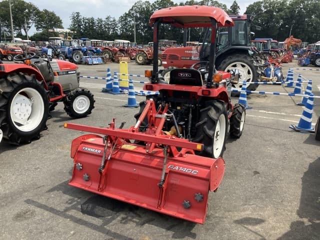 Tractor — Auction (lot 8457-1226)