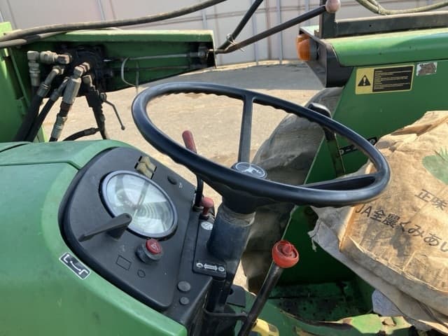 Tractor — Auction (lot 8457-1231)