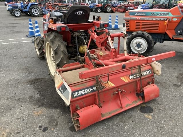 Tractor — Auction (lot 8457-1232)