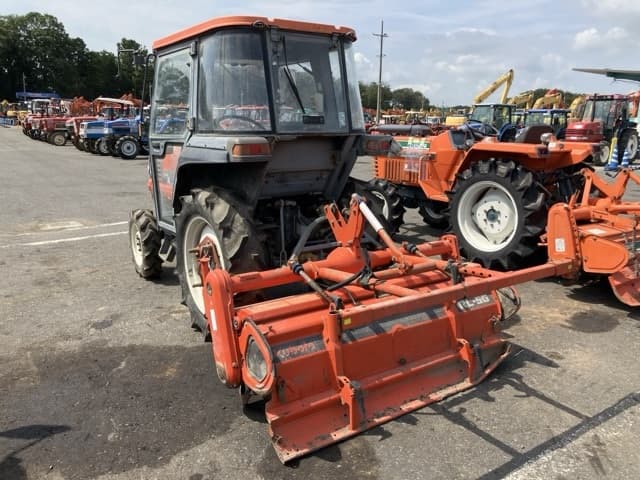 Tractor — Auction (lot 8457-1234)