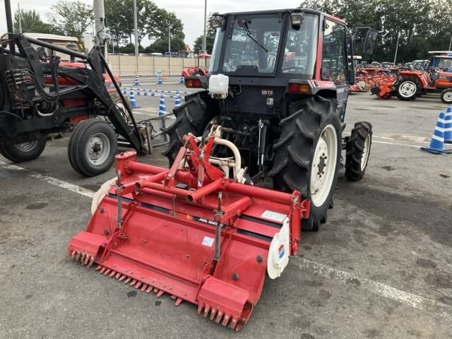 Tractor — Auction (lot 8457-1236)