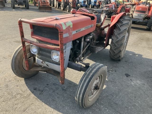 Tractor — Auction (lot 8457-1242)