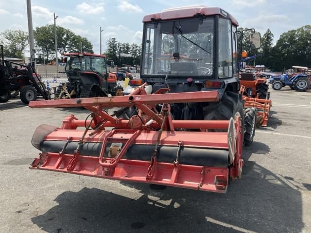 Tractor — Auction (lot 8457-1243)