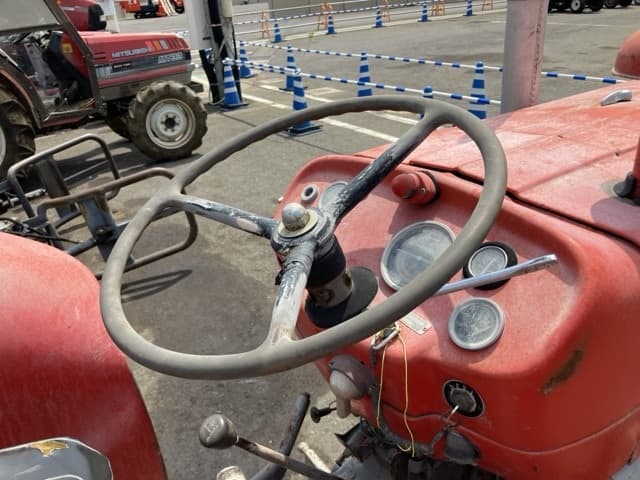 Tractor — Auction (lot 8457-1248)