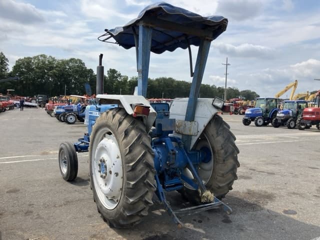 Tractor — Auction (lot 8457-1249)