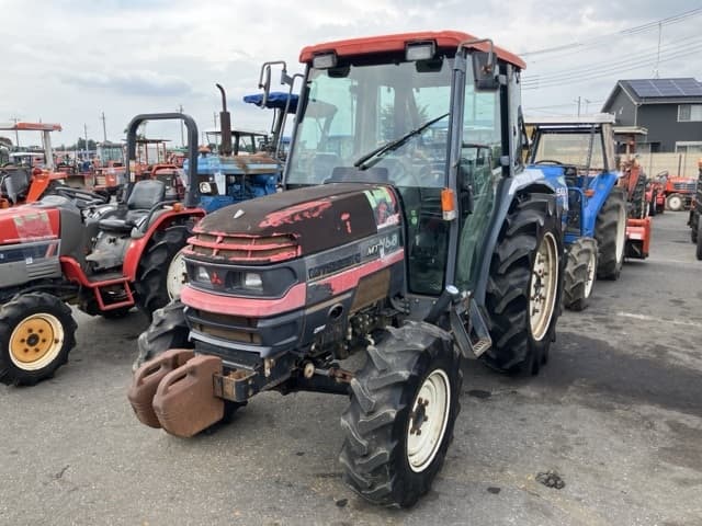 Tractor — Auction (lot 8457-1252)