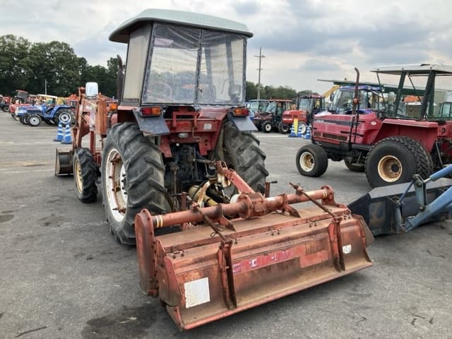 Tractor — Auction (lot 8457-1253)