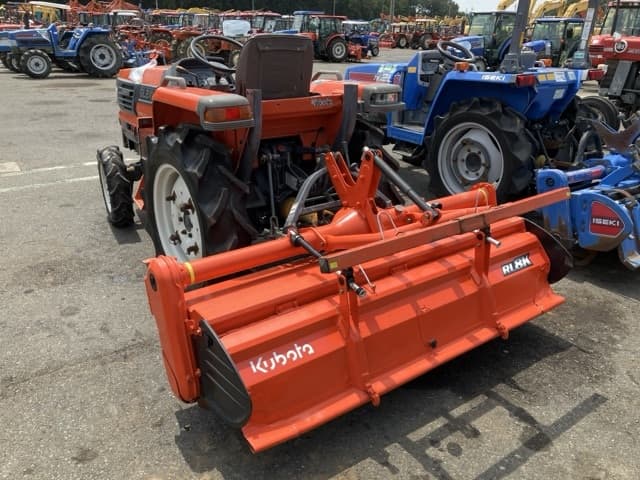 Tractor — Auction (lot 8457-1255)