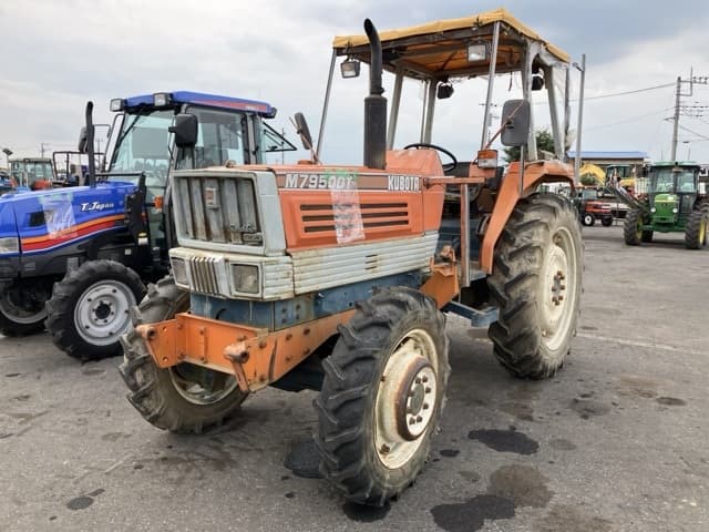 Tractor — Auction (lot 8457-1260)