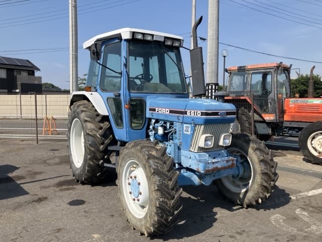 Tractor — Auction (lot 8457-1264)