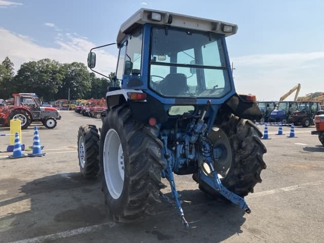Tractor — Auction (lot 8457-1264)