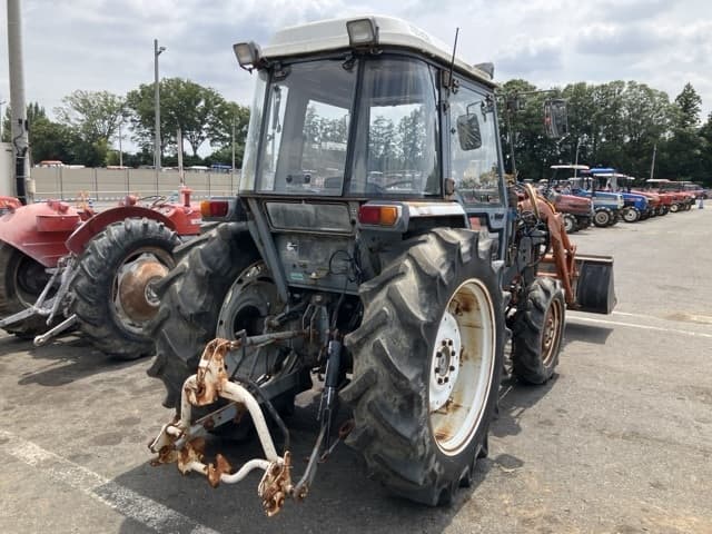 Tractor — Auction (lot 8457-1266)