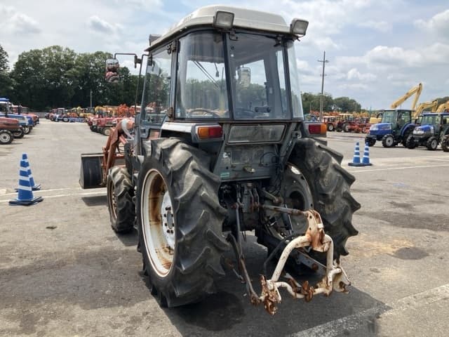 Tractor — Auction (lot 8457-1266)