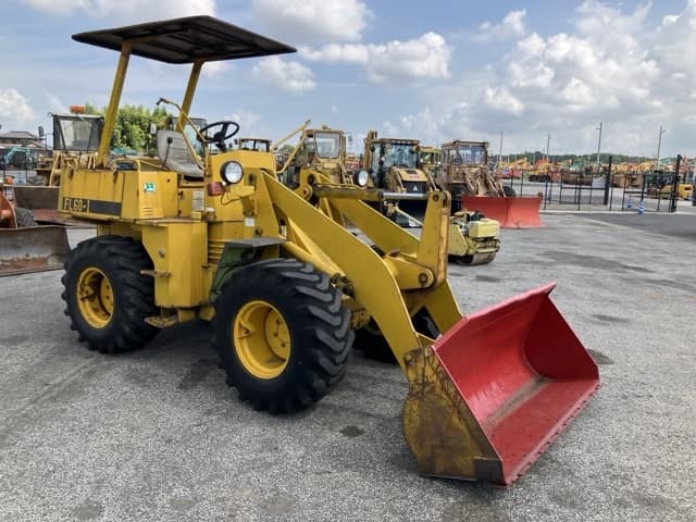 WHEEL LOADER — Auction (lot 8457-127)