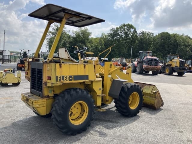 WHEEL LOADER — Auction (lot 8457-127)