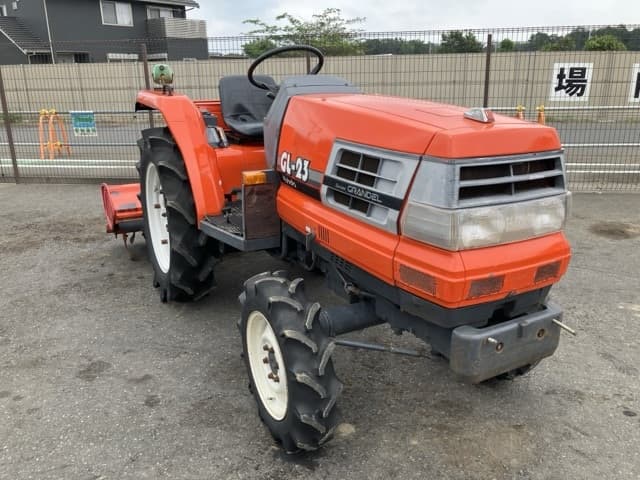 Tractor — Auction (lot 8457-1274)