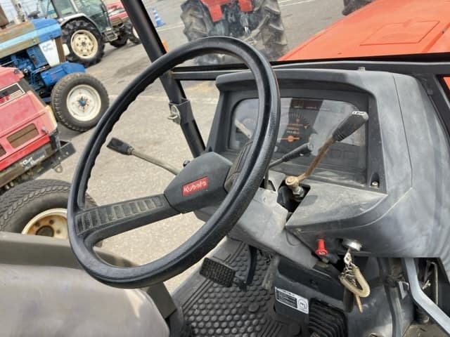 Tractor — Auction (lot 8457-1279)