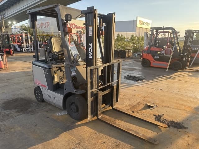 Battery Forklift — Auction (lot 8457-12803)