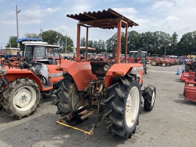 Tractor — Auction (lot 8457-1282)