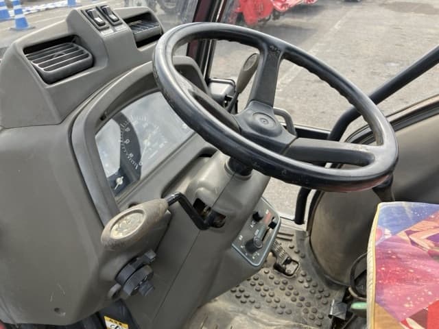 Tractor — Auction (lot 8457-1290)