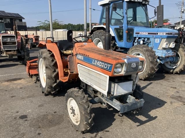 Tractor — Auction (lot 8457-1292)