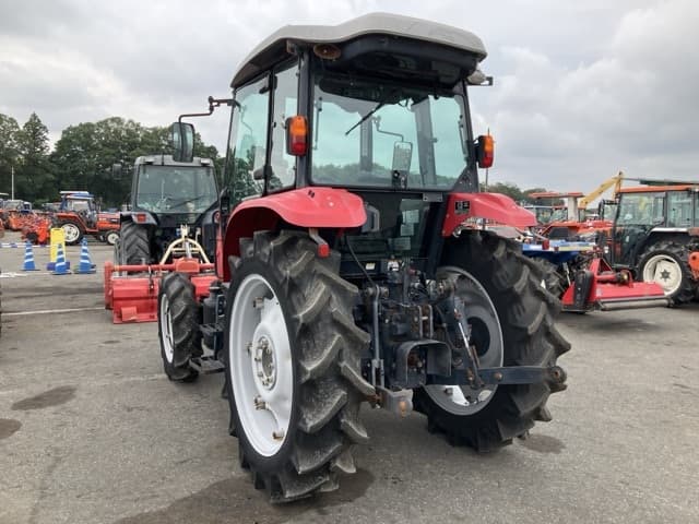 Tractor — Auction (lot 8457-1297)