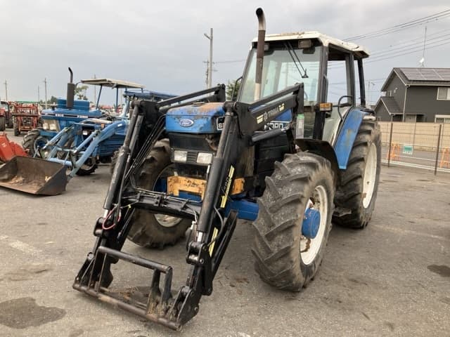 Tractor — Auction (lot 8457-1302)
