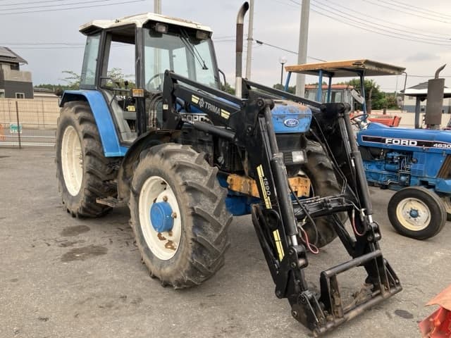 Tractor — Auction (lot 8457-1302)