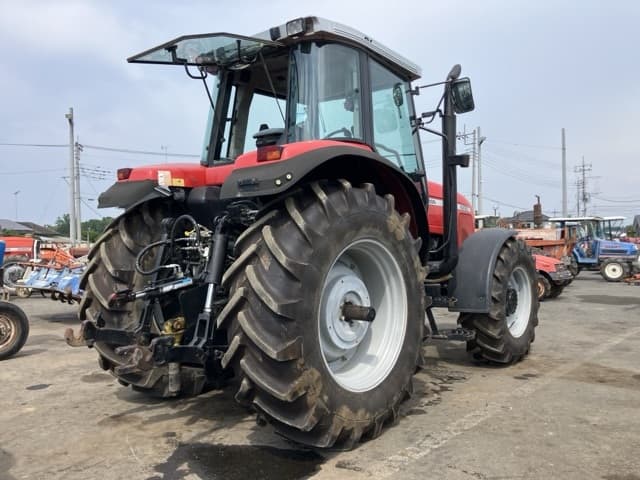 Tractor — Auction (lot 8457-1304)