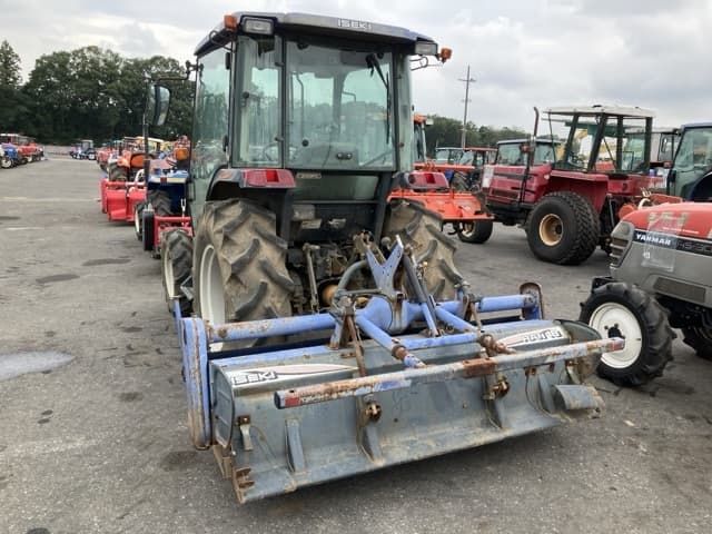 Tractor — Auction (lot 8457-1312)