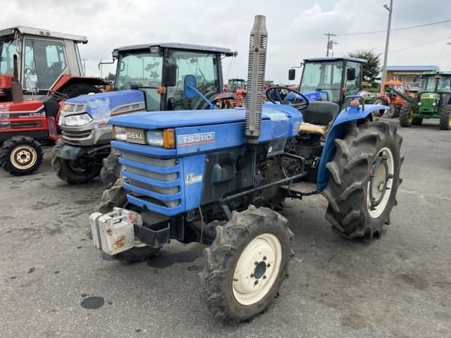 Tractor — Auction (lot 8457-1320)
