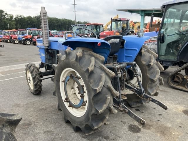 Tractor — Auction (lot 8457-1320)