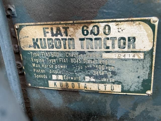 Tractor — Auction (lot 8457-1323)