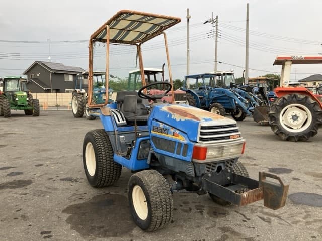 Tractor — Auction (lot 8457-1325)