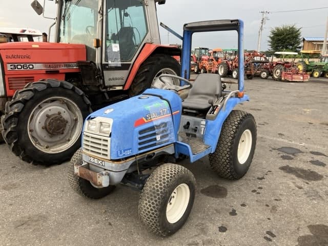 Tractor — Auction (lot 8457-1326)