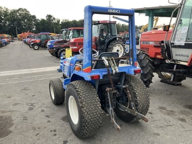 Tractor — Auction (lot 8457-1326)