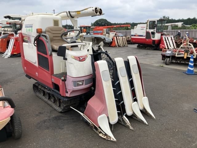 Combine — Auction (lot 8457-1328)